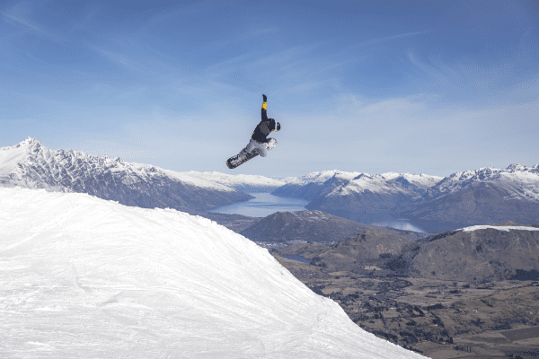 Snowboarding Coronet Peak