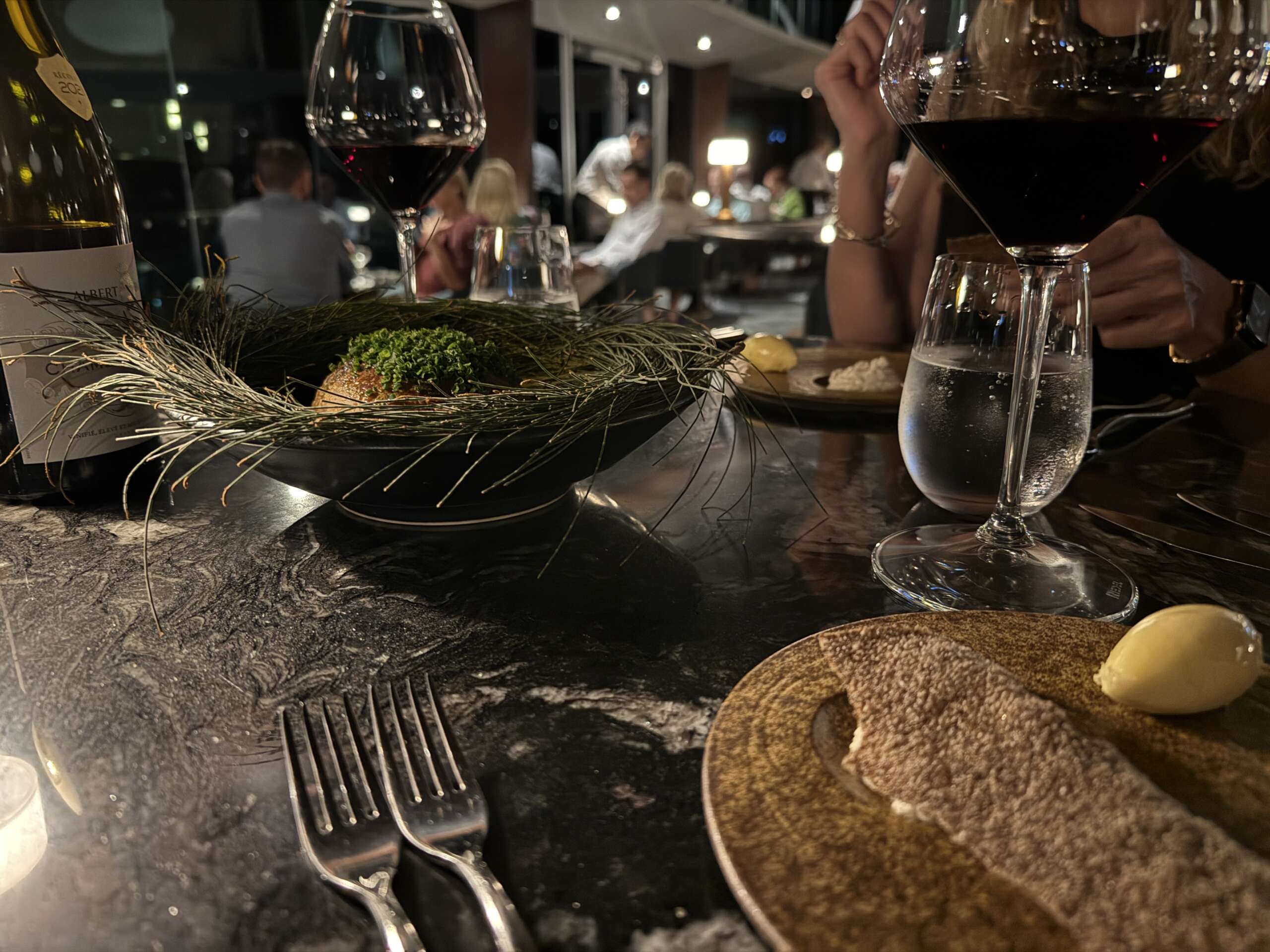 ALMANAK Restaurant Review - Bommie Restaurant, Hamilton Island QLD
