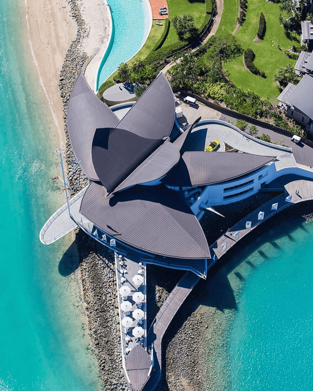 ALMANAK Restaurant Review - Bommie Restaurant, Hamilton Island QLD