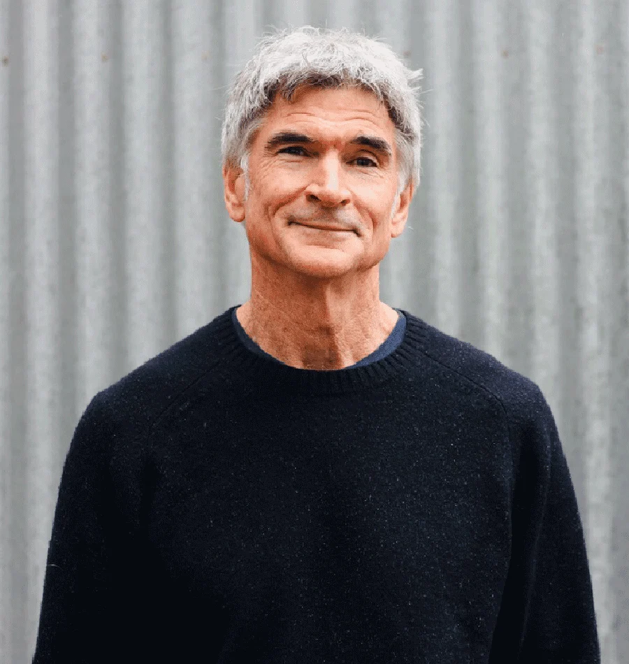Decades_Founder