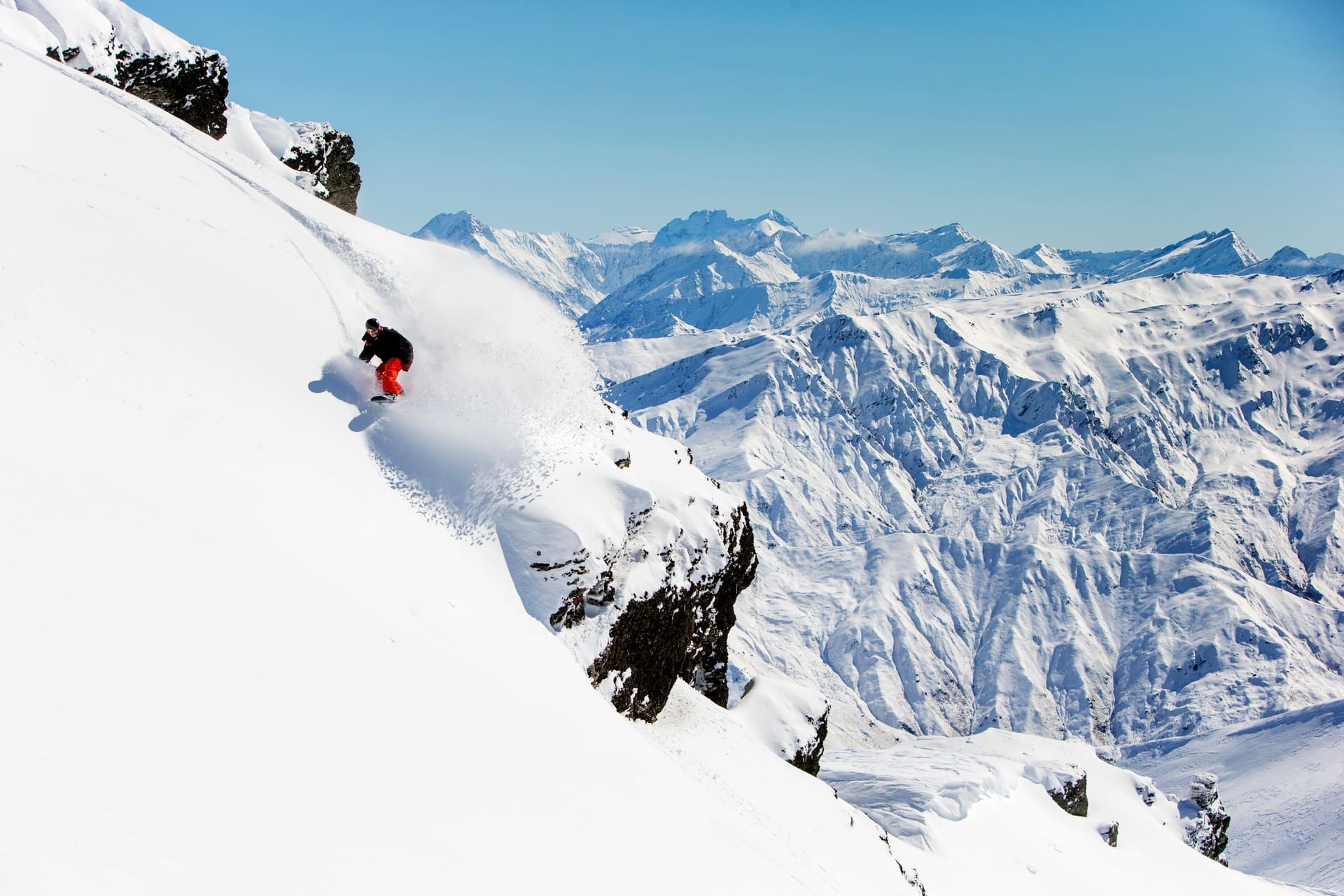 Snowboarding-at-Cardrona