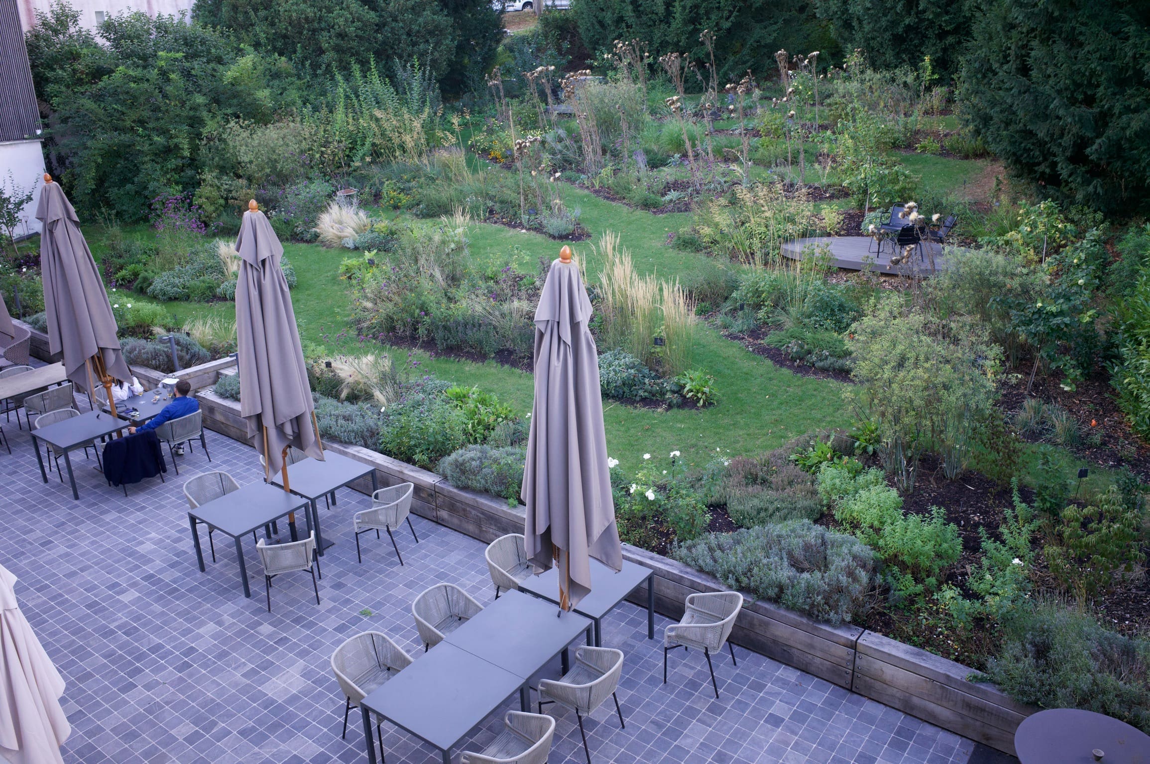 3CAACF2A-013C-417F-8526-B60272EF80CB