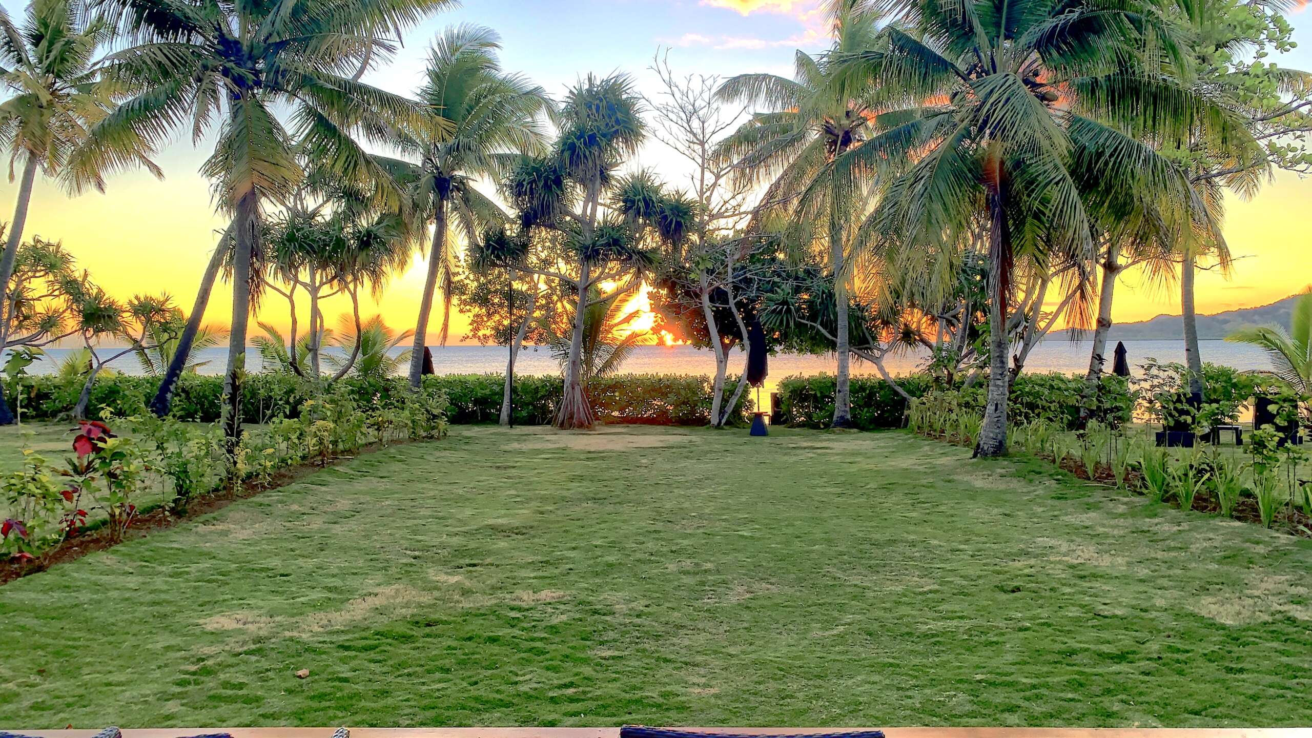 Lomani Island Resort